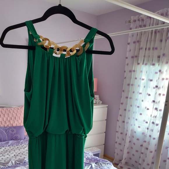 Mini dress - Picture 1 of 2